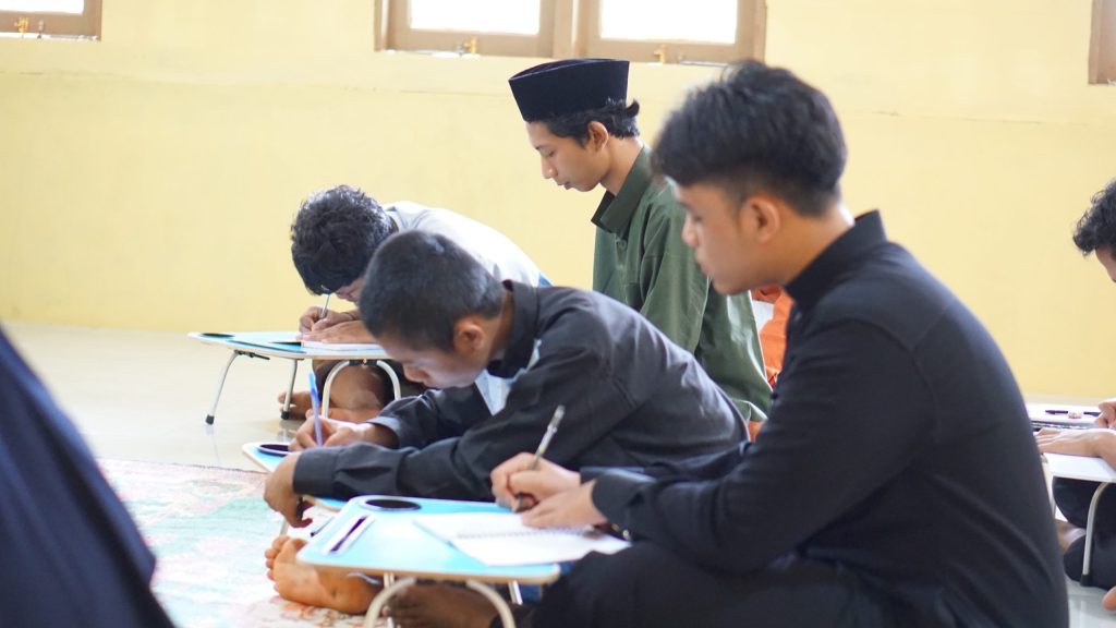 Kegiatan pembelajaran Karantina di dalam kelas. Foto: Firdaus