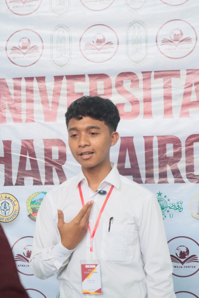 Tegar Tahta Aunillah, Salah satu Camaba asal Sumbawa Besar saat diwawancara, Foto; Media Afwaja Center