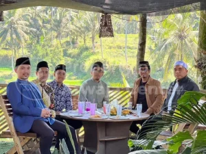 Pertemuan Para Pimpinan Ma'had dan Ketua Aslima dengan K.H. Zainul Majdi (Tuan Guru Badjang)