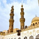 Foto oleh AXP Photography: https://www.pexels.com/id-id/foto/kota-tengara-penunjuk-penanda-18991579/