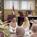 Para Mahasiswi Indonesia bersama Dr. Nahla, Penasehat Grand Syekh Al-Azhar, Foto: Dok.Afwaja