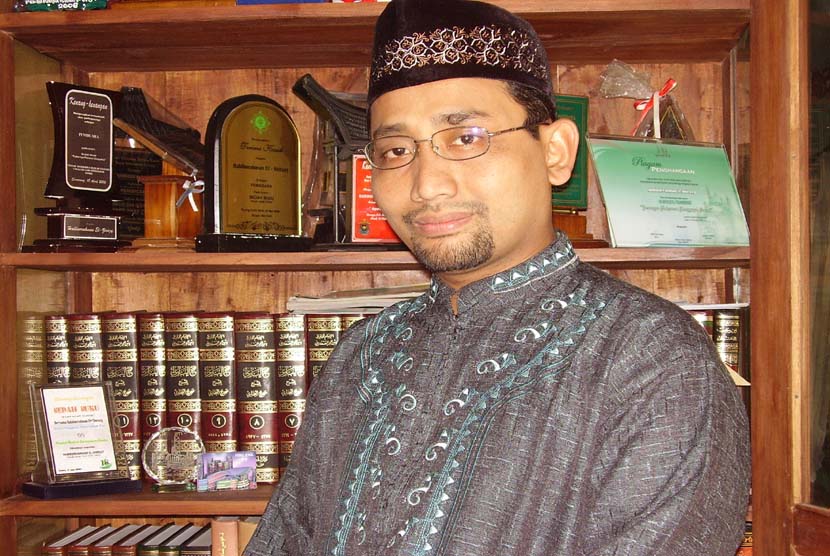Habiburahman El-Shirazy, Foto: Republika