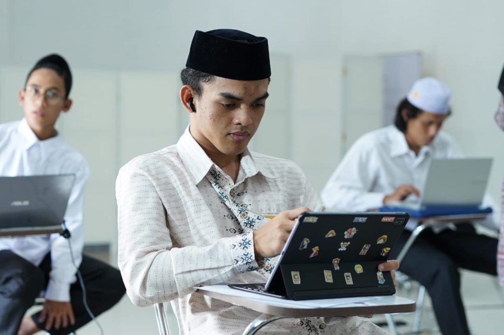 Muhammad Adnan ketika sedang mengikuti ujian Tahdid Mustawa di Afwaja Center, Foto: Dok.Afwaja