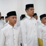 Santri Afwaja Center sedang mengikuti kegiatan di aula, Foto: Dok.Afwaja